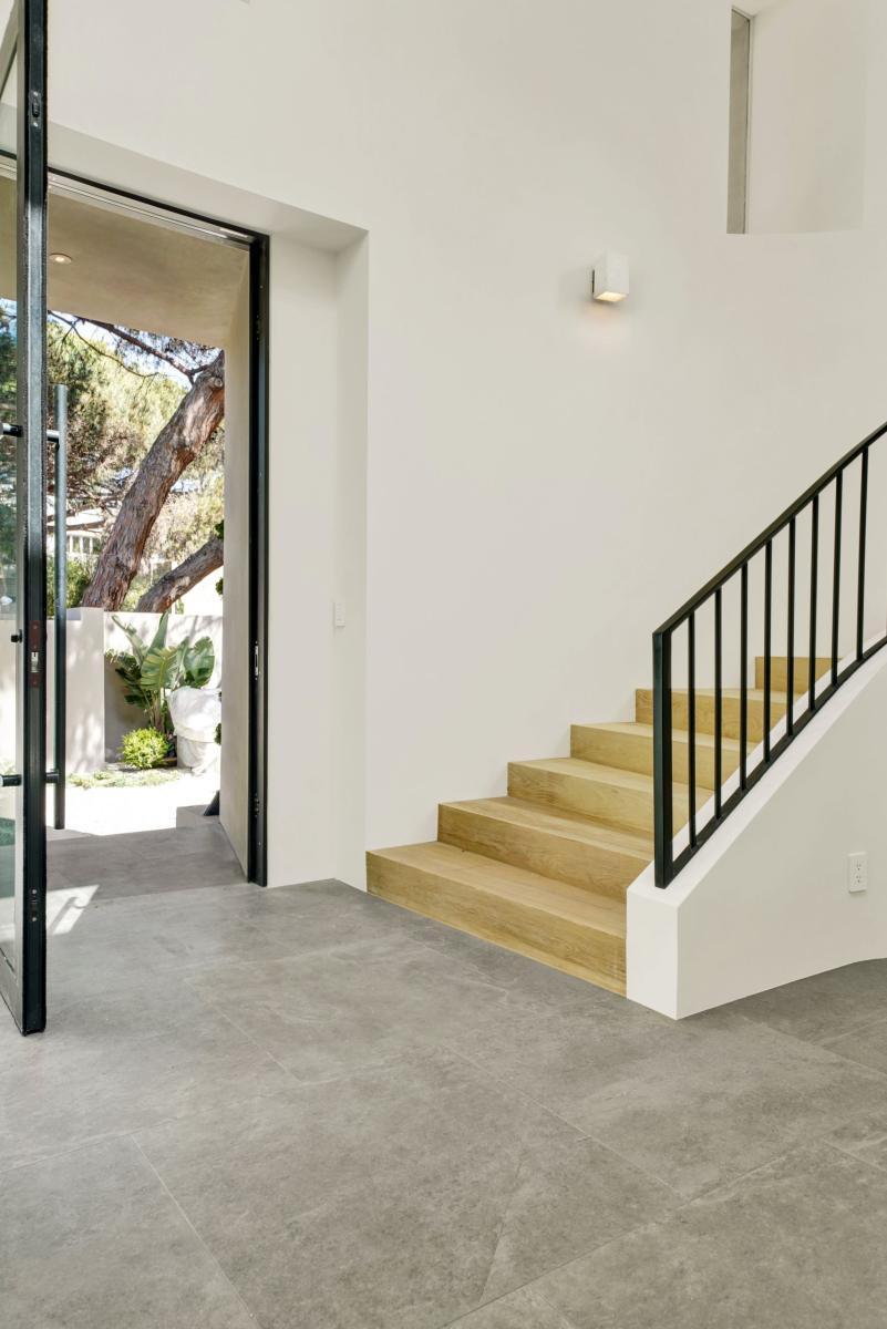 Main Street Kitchen and Flooring - Laguna Beach 2023