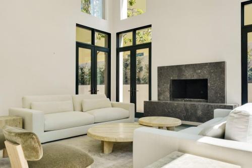Main Street Kitchen and Flooring - Laguna Beach 2023