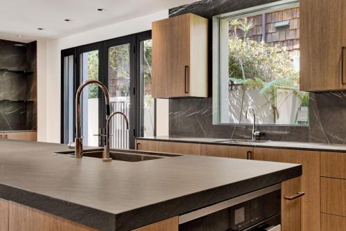 Main Street Kitchen and Flooring - Laguna Beach 2023